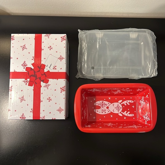 Temptations Reindeer Loaf Pan - Picture 1 of 11